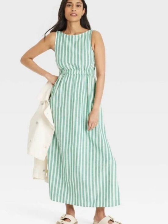 Universal Thread Dresses & Skirts - Maxi A-Line dress universal thread green striped - Women